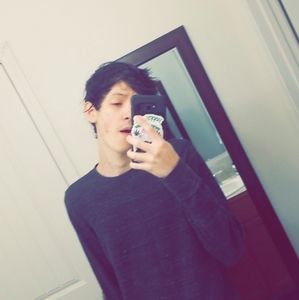 Meet your Posher, Zech